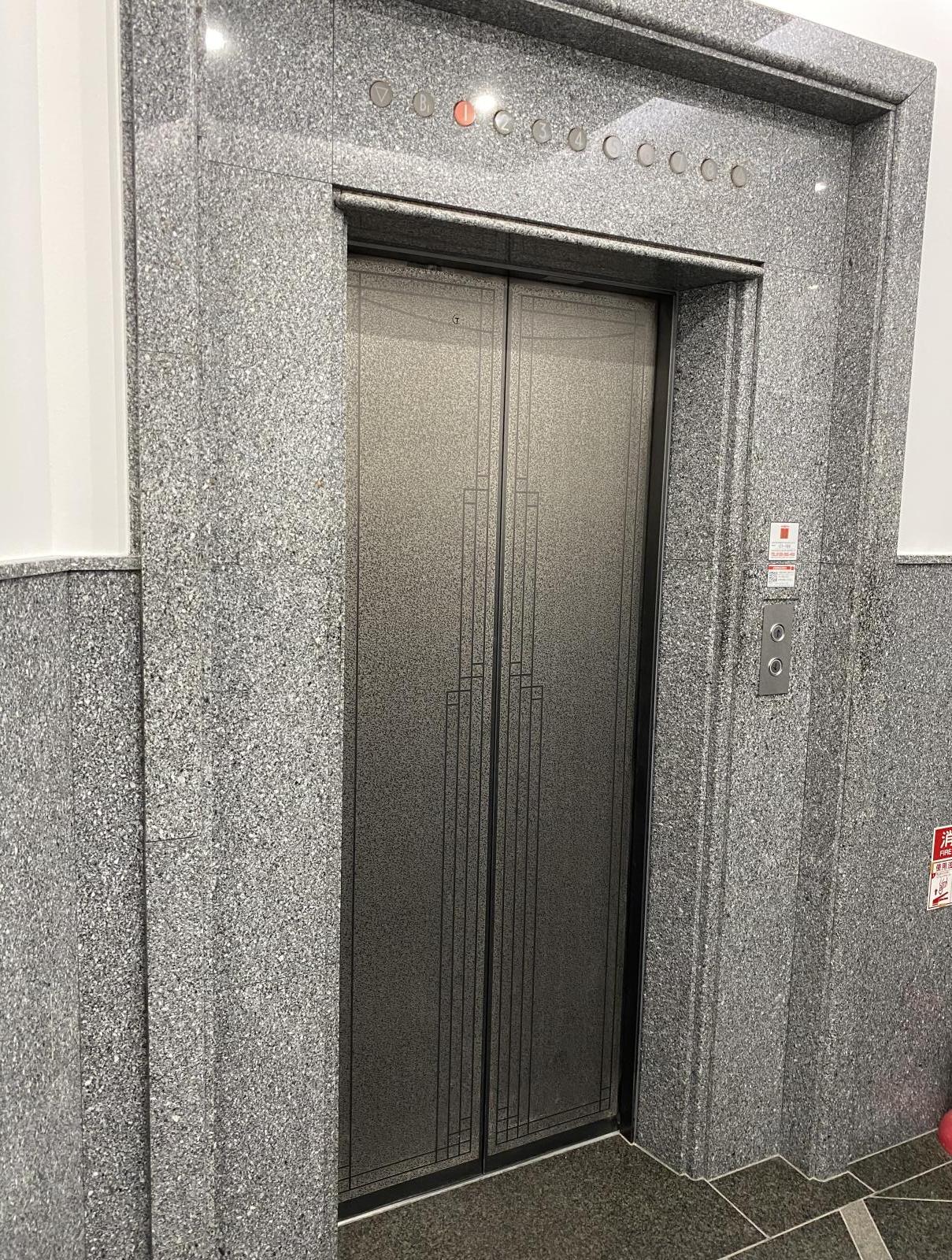 東京都中央区日本橋小伝馬町