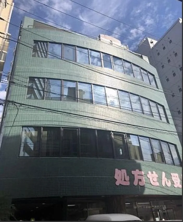 ひまわりビルの外観写真