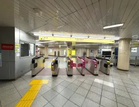 永田町駅（東京メトロ有楽町線・半蔵門線・南北線）
