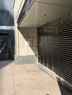 Totsu Biz Axis Akasaka(旧キーストーン赤坂)ビルの外観