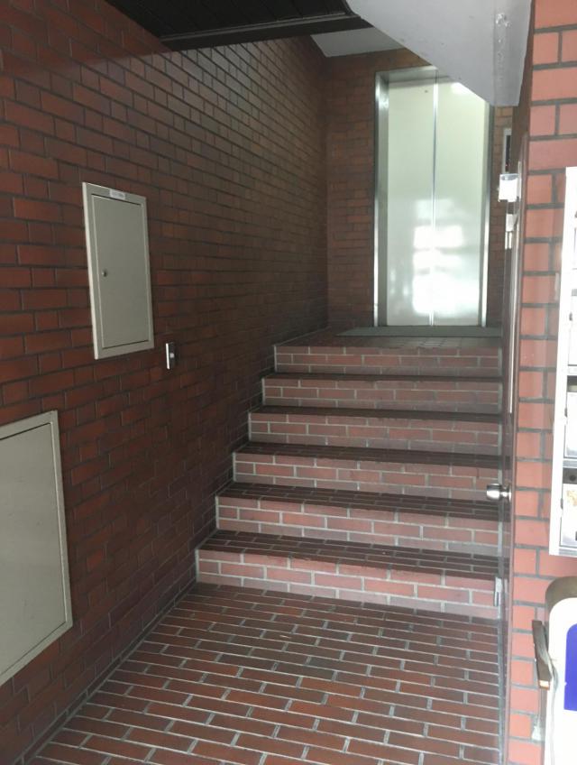 東京都千代田区神田神保町