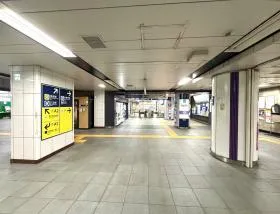 神保町駅（東京メトロ半蔵門線・都営新宿線・都営三田線）