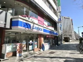 ローソンを通過する