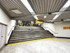 総武線快速「馬喰町駅」