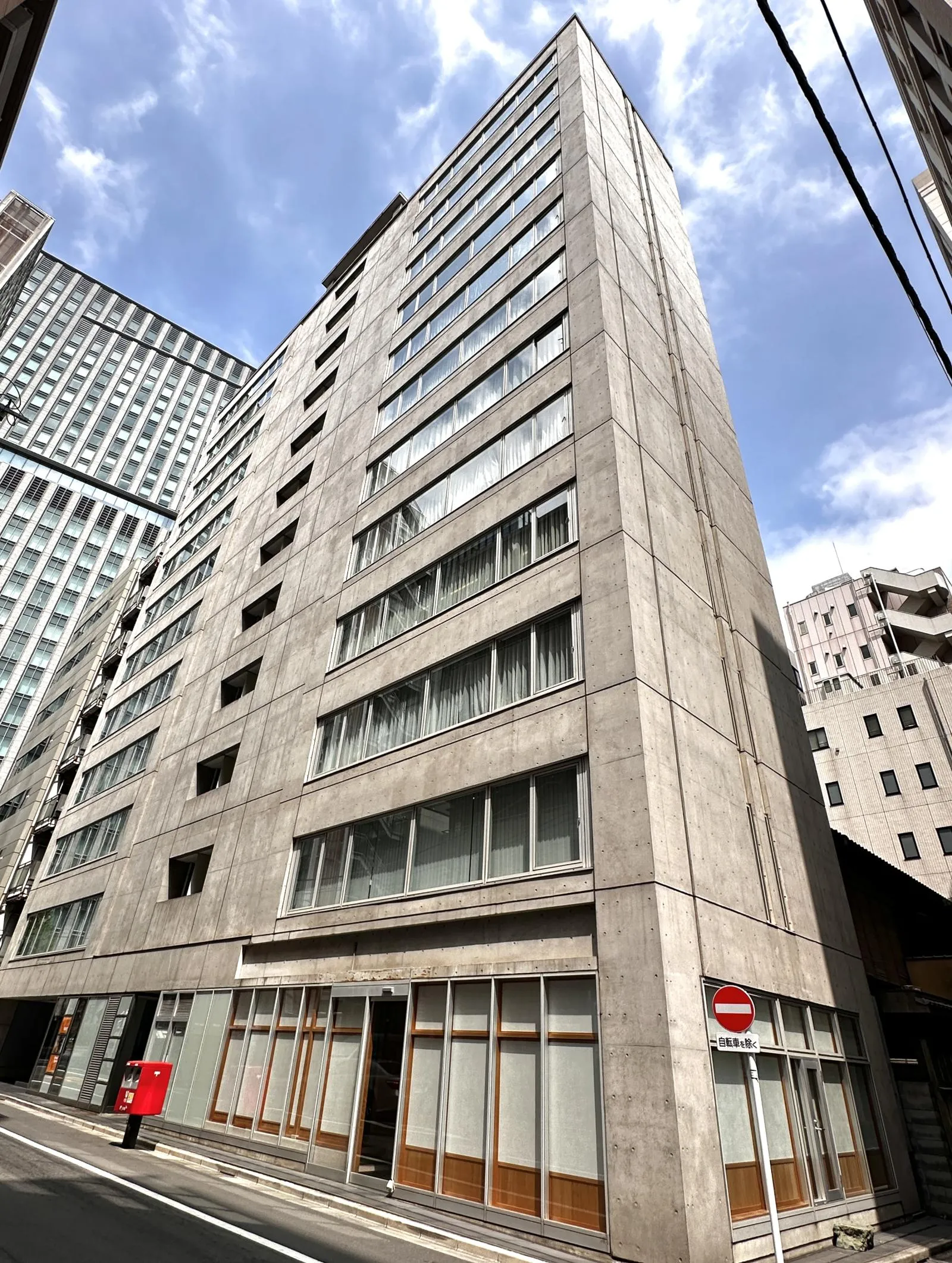 デュープレックス銀座タワー8/14の外観写真