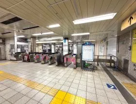 小伝馬町駅（東京メトロ日比谷線）