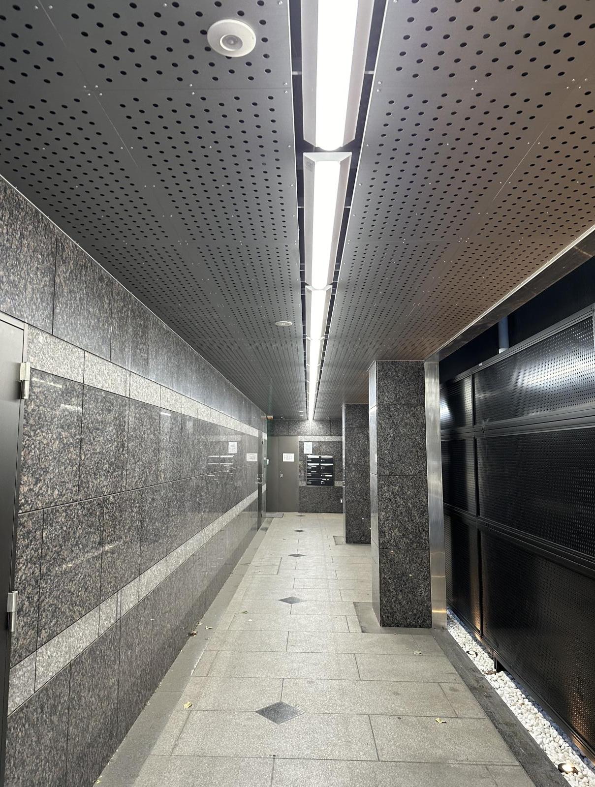 東京都千代田区岩本町