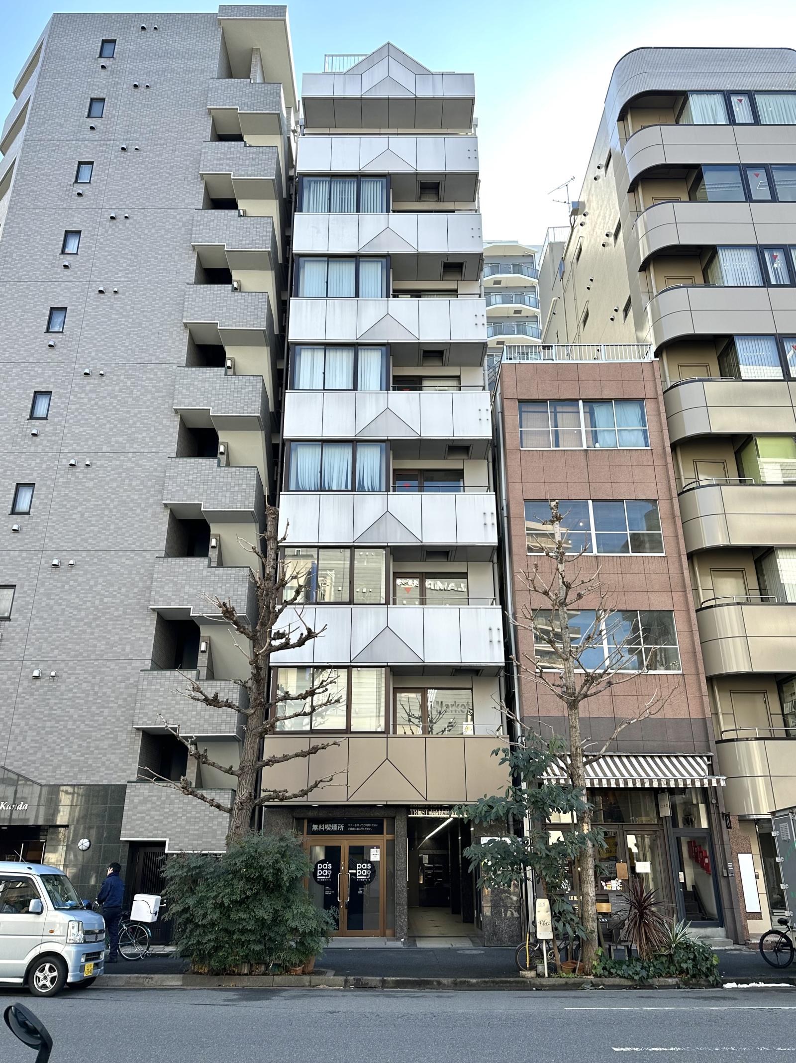 東京都千代田区岩本町