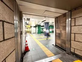 神保町駅