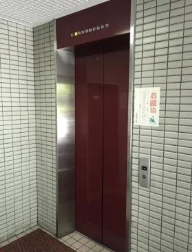 新・荒井ビルの外観
