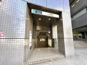 出入口4（地上）