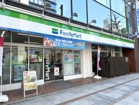 ファミリーマート