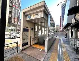 出入口4（地上）