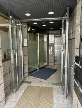 第2三倉ビルの外観
