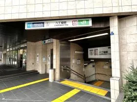 A3出入口から地上へ出る