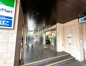 ファミリーマート