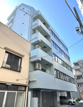 東京ミシン会館ビルの外観