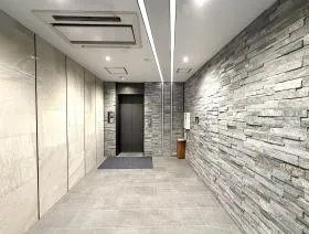 BRICK GATE 茅場町の外観