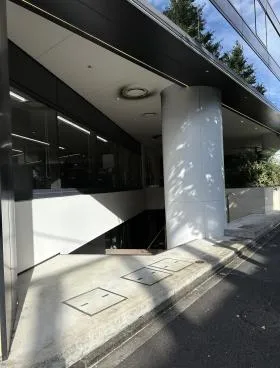 EDGE南青山の外観