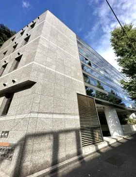 EDGE南青山の外観