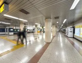 市ヶ谷駅（都営新宿線）