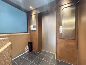 AZ Ginza East(旧ファンデックス銀座)の外観