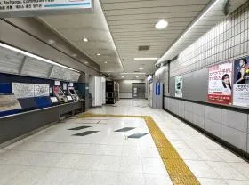 四ツ谷駅（東京メトロ南北線）