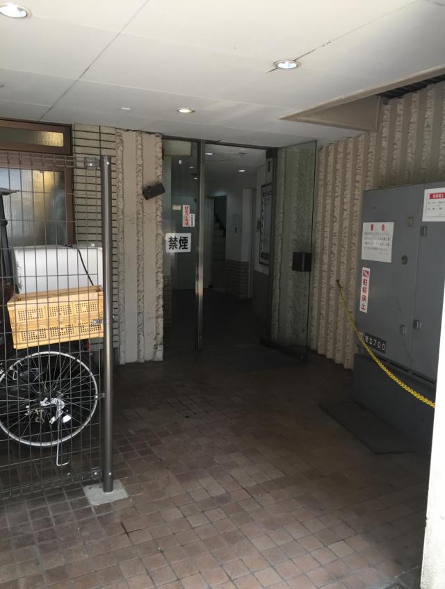 東京都新宿区大久保1
