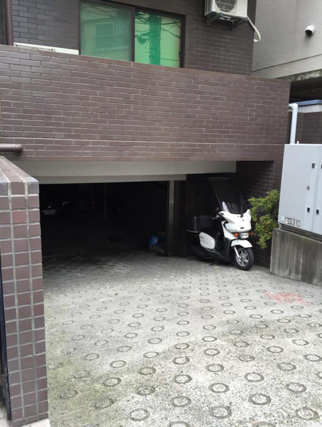 東京都新宿区早稲田鶴巻町