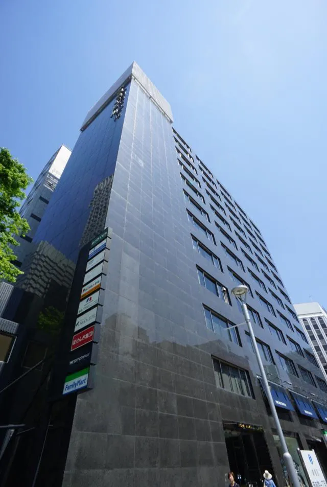 西新宿室町ビル(旧:新宿ホウライ)の外観写真