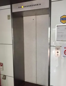 アサヒビルの外観