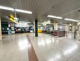 市ヶ谷駅（都営新宿線）
