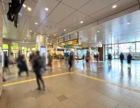 恵比寿駅（山手線・湘南新宿ライン・埼京線・東京メトロ日比谷線）