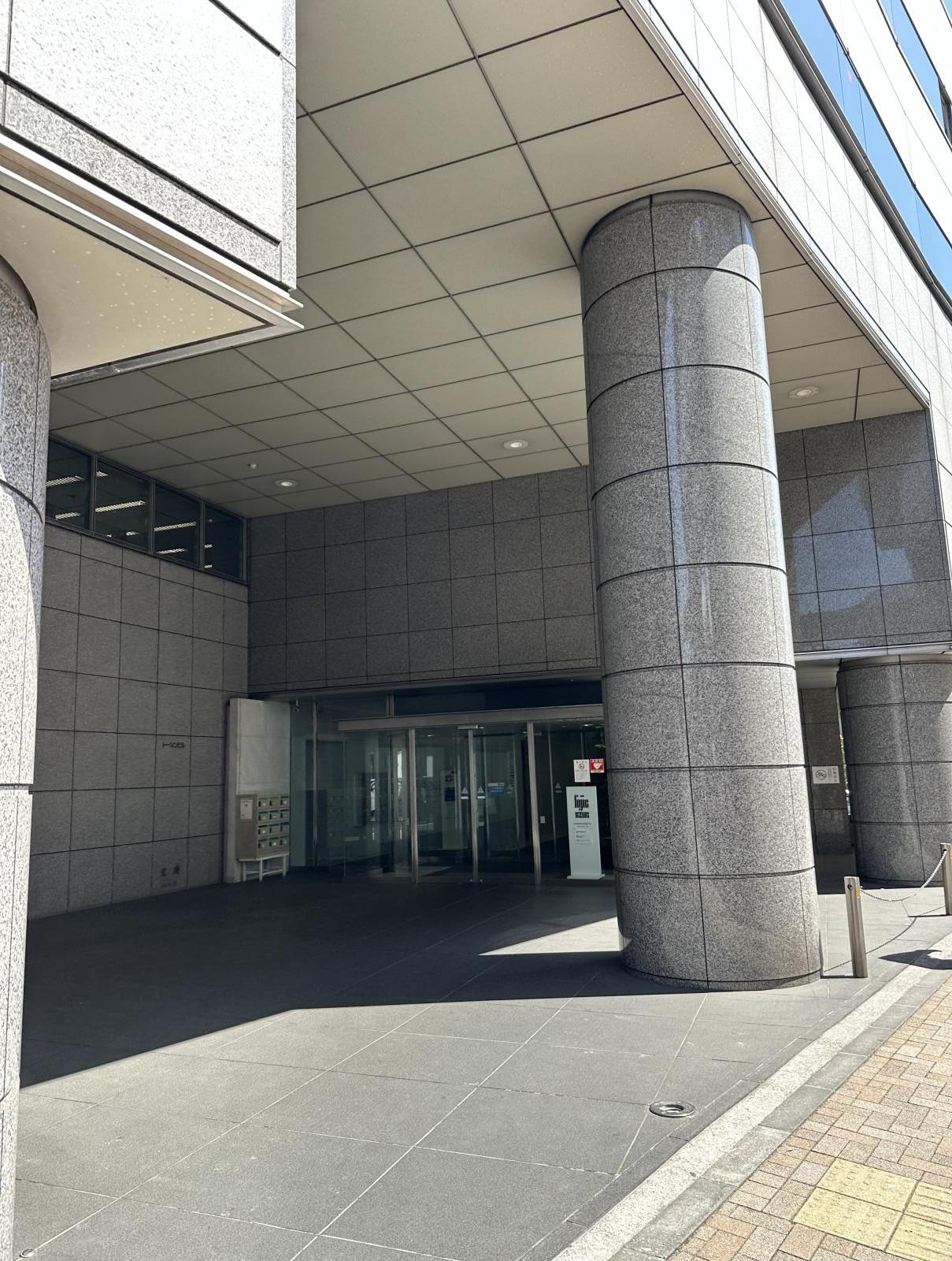 東京都渋谷区代々木4