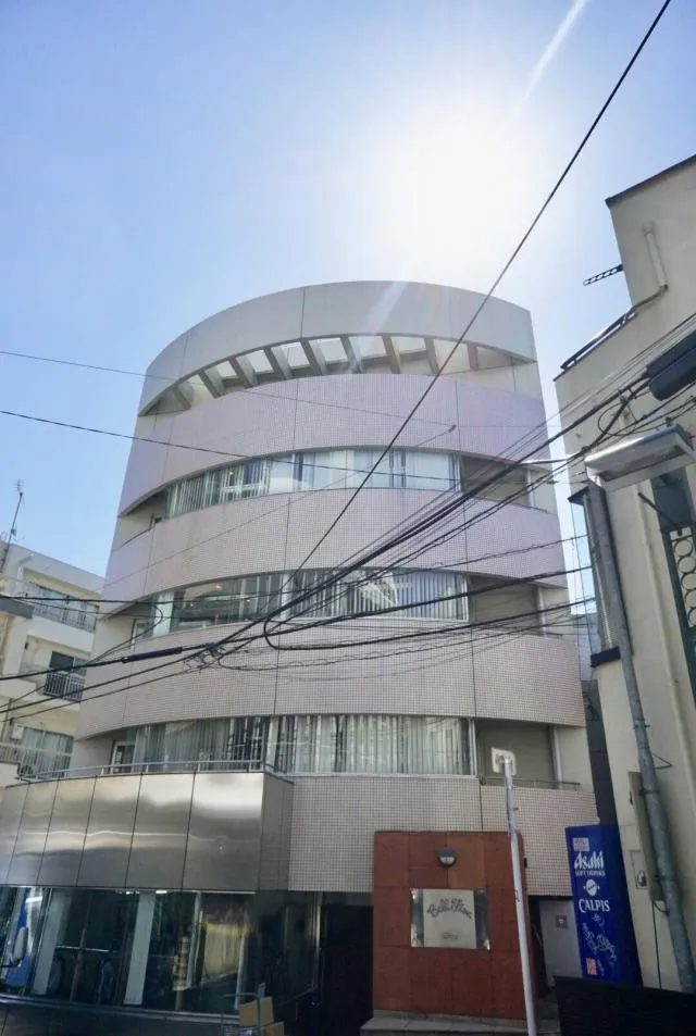ベルファイブビルの外観写真