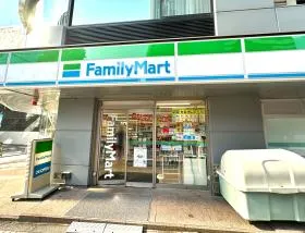 ファミリーマート