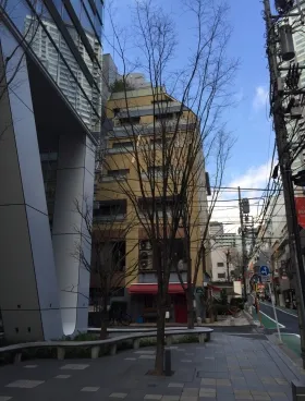 アークヒルズフロントタワーRoPの外観