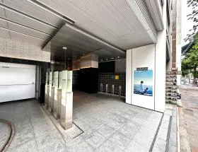 アトム麹町タワーの外観
