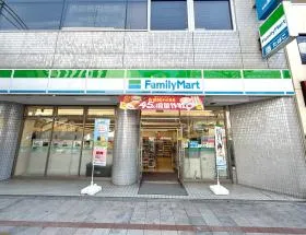 ファミリーマート
