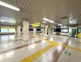 市ヶ谷駅（都営新宿線）