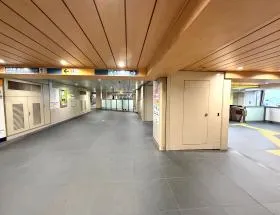 日本橋駅（東京メトロ銀座線・東西線・都営浅草線）