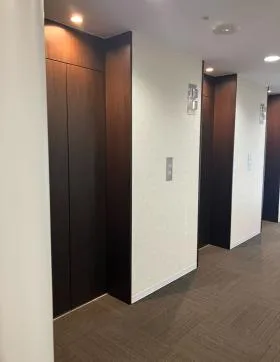 Daiwa西新橋ビルの外観