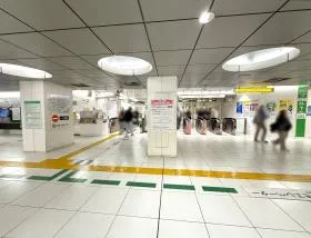 汐留駅（都営大江戸線）