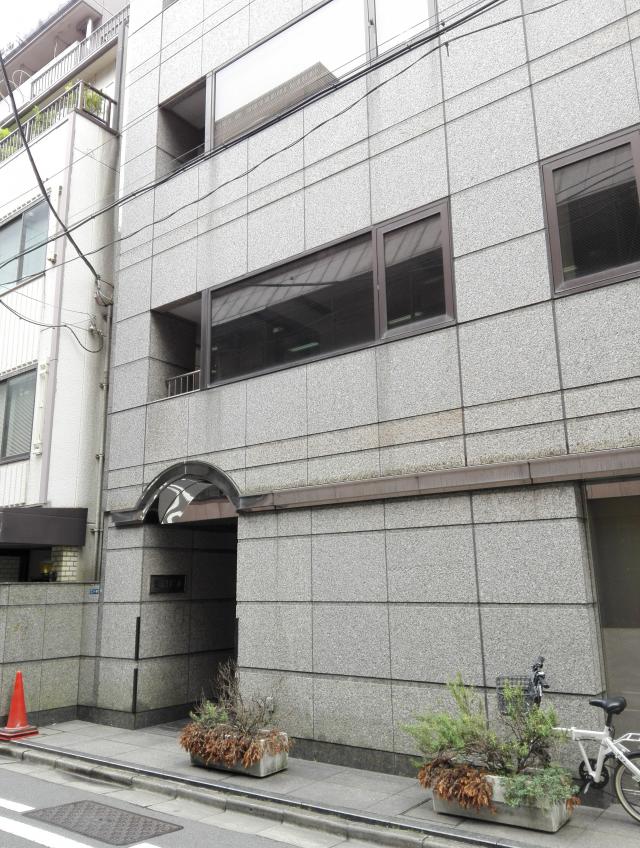 東京都港区芝大門
