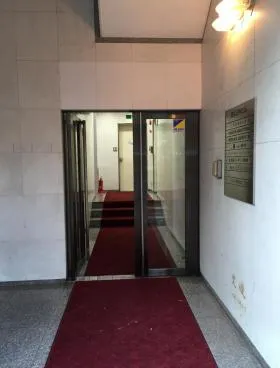 THE PORTAL YOTSUYA 旧)四谷三和ビルの外観