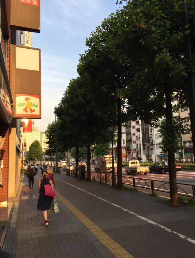 東京都新宿区四谷2