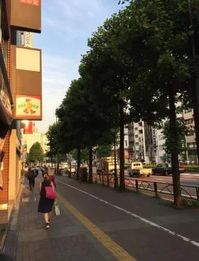 THE PORTAL YOTSUYA 旧)四谷三和ビルの外観