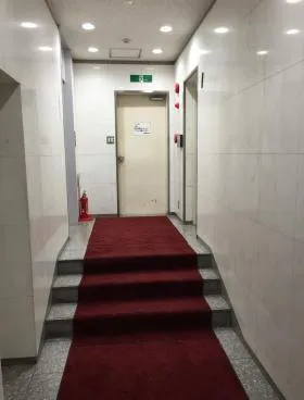 THE PORTAL YOTSUYA 旧)四谷三和ビルの外観