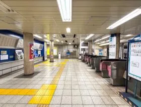 小伝馬町駅（東京メトロ日比谷線）