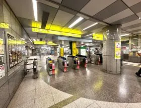 都営大江戸線「都庁前駅」